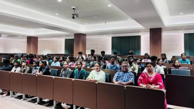 AVMCH Innovation Council Organizes Session on the Life and Achievements of Henry Ford