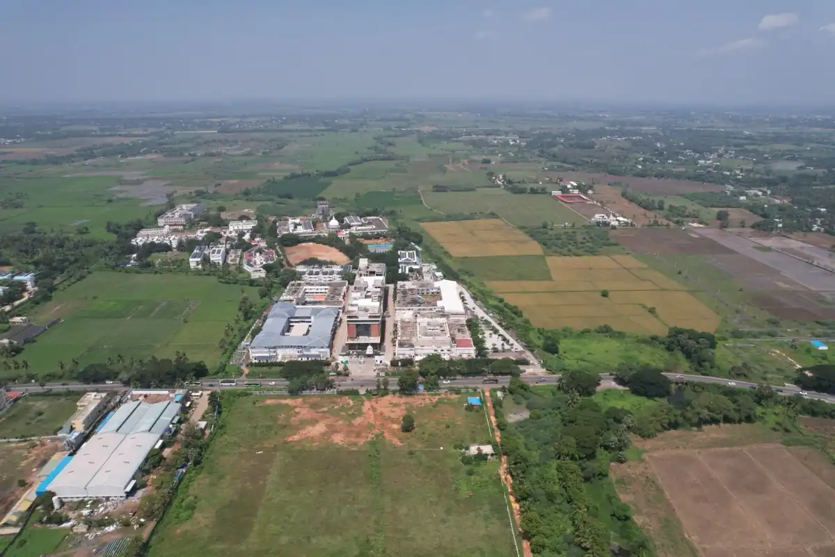 Hostel facilities and campus