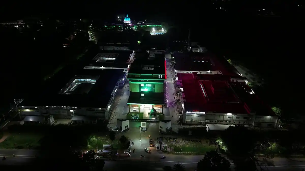 Campus Aerial View 25
