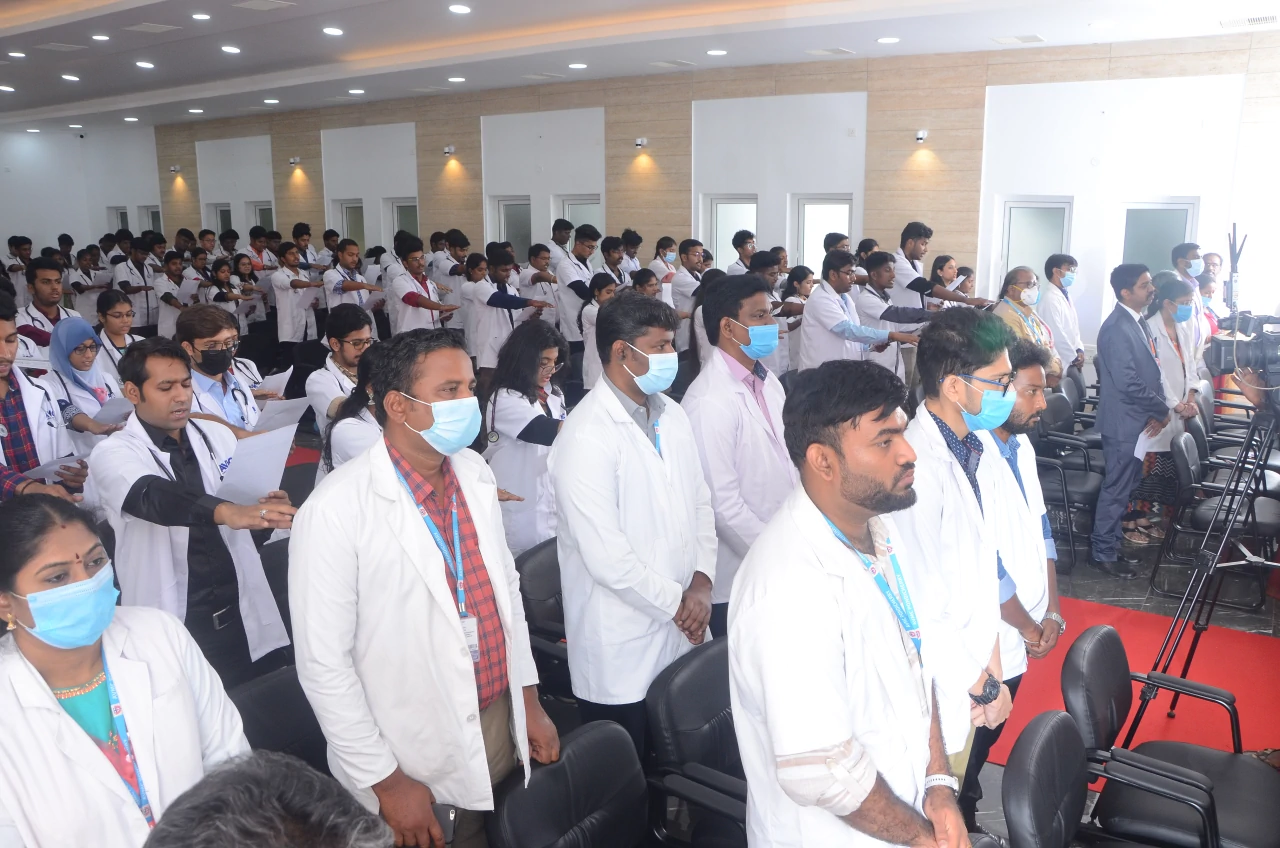 White Coat Ceremony - AVMC - Aarupadai Veedu Medical College & Hospital