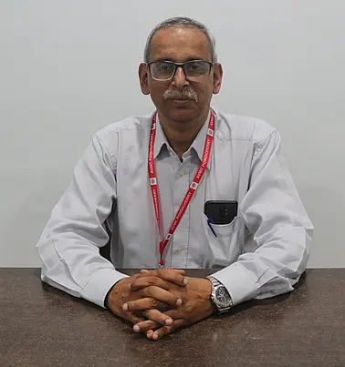 Dr Sathish Korah Kuruvila, MS, AVMC